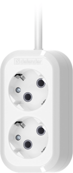 Удлинитель с заземлением Defender R320 16 А, 5 м, 2 розетки, белый