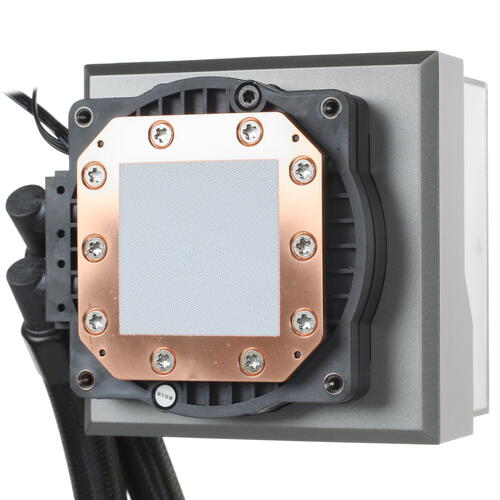 Кулер с водяным охлаждением Deepcool LT520