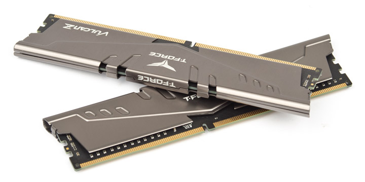 Комплект оперативной памяти Team Group T-FORCE VULCAN Z (TLZGD416G3200HC16CDC01) [8 ГБ, DDR 4, 3200 МГц, 1.35 В, KIT]
