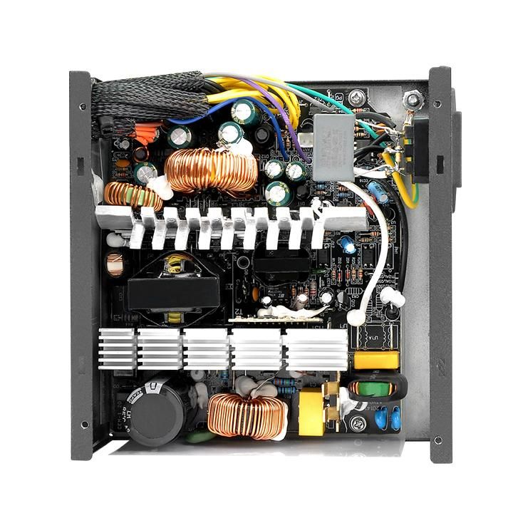 Блок питания Thermaltake TR2 S 500W (PS-TRS-0500NPCWEU-2) [500 Вт, 80 PLUS Standart, 5x SATA, 2x 6+2 pin PCIe, 1x 4+4 pin CPU]