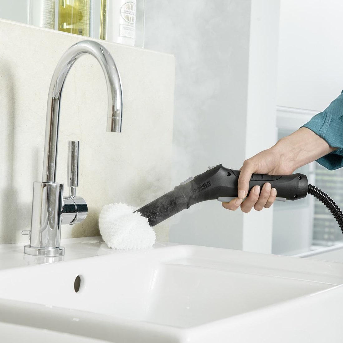 Пароочиститель с утюгом KARCHER SC 4 EasyFix Premium Iron (белый)