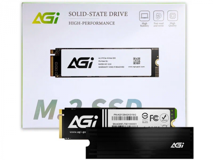 SSD-накопитель AGI AGI1T0G44AI828-CB [1 ТБ, 2.5", PCI-E, 7400/5200 МБ/с]