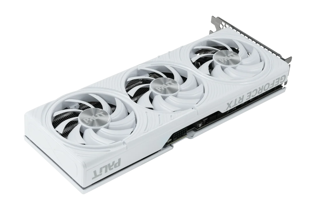 Видеокарта Palit RTX5070 WHITE OC 12GB (NE75070U19K9-GB2050W) [12 ГБ, GDDR7, 192 бит, HDMI, DisplayPort (3 шт)]