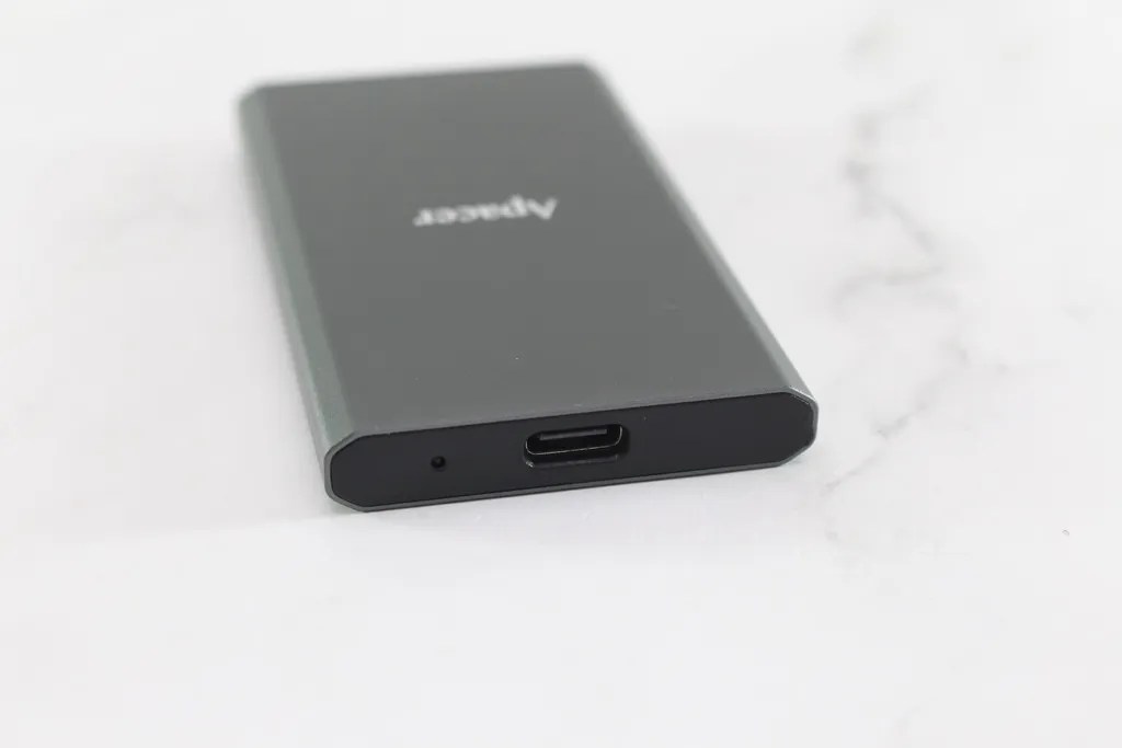 Внешний SSD-накопитель Apacer AS723 (AP512GAS723B-1) [512 ГБ, USB 3.2 Gen 2 Type C, 2000/2000 МБит/с]