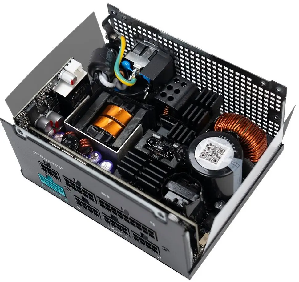 Блок питания GamerStorm PS850G (R-PS850G-FE0B-WGEU) [850 Вт, 3x SATA, 1 x 16 pin (12VHPWR), 3 x 6+2 pin PCIe, 2x 4+4 pin CPU, EPS12V, SFX]