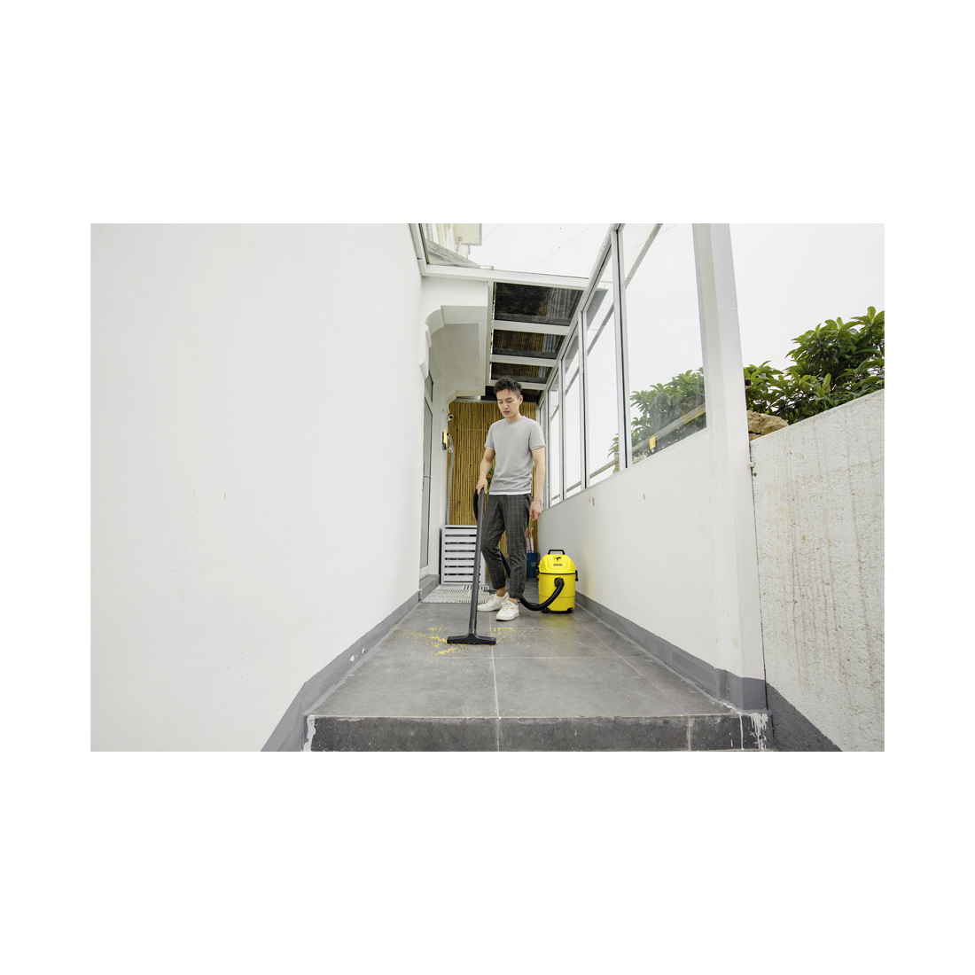 Пылесос хозяйственный KARCHER WD 1 Classic