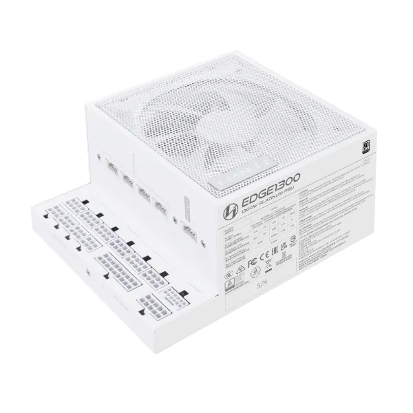 Блок питания Lian Li EG1300 WHITE 1300W (G9P.EG1300.WE00.EU) [1300 Вт, 80 PLUS Platinum, 12x SATA, 3x 6+2 pin PCIe, 1x 4+4 pin CPU, ATX]