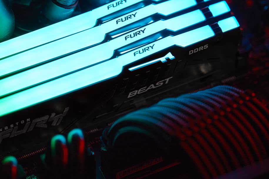Запатентованная технология Kingston FURY Infrared Sync Technology