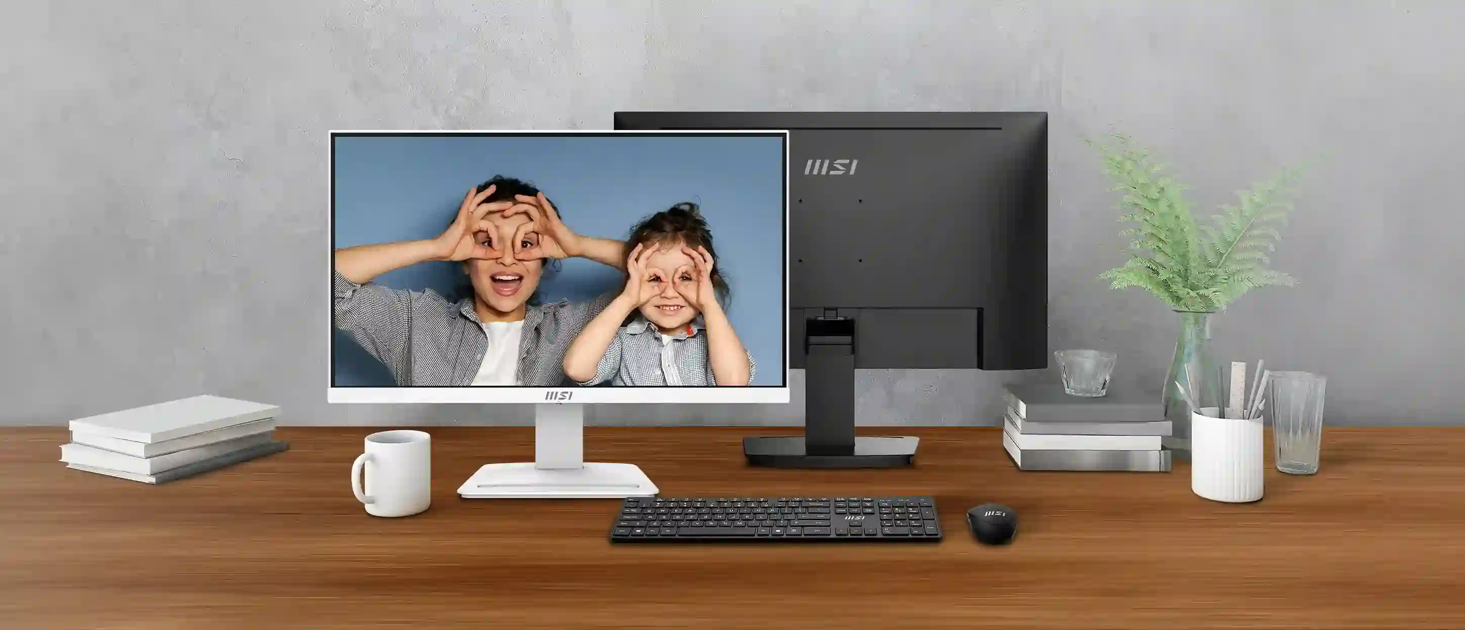 ПРОФЕССИОНАЛЬНЫЙ 24.5” МОНИТОР С ЧАСТОТОЙ ОБНОВЛЕНИЯ 100ГЦ И ТЕХНОЛОГИЕЙ EYESERGO