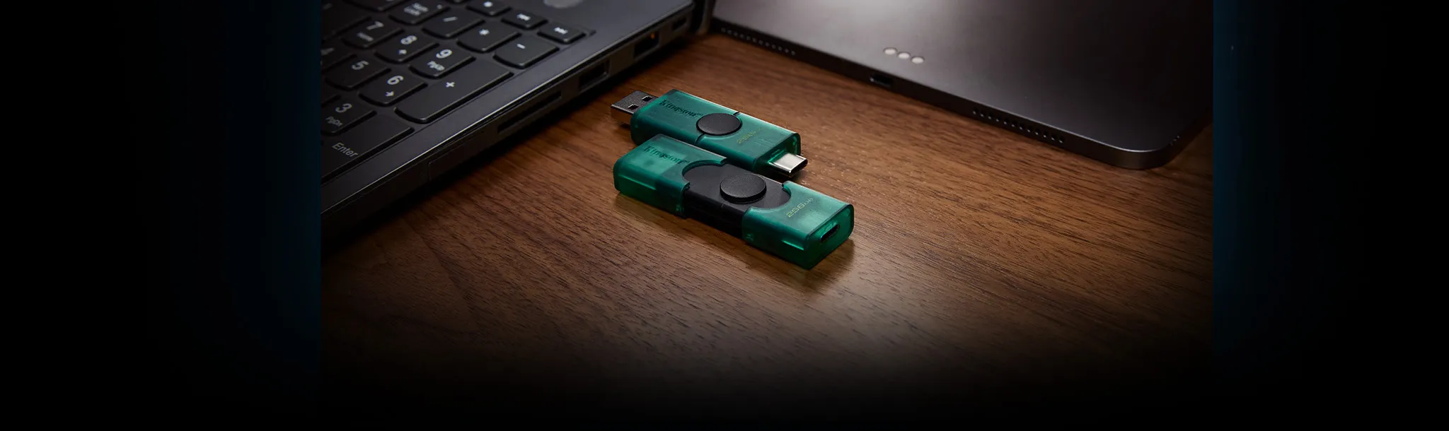 Разъемы USB-A и USB-C для максимальной совместимости