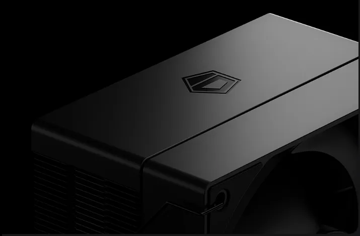 ГЛАДКИЙ И БЛЕСТЯЩИЙ