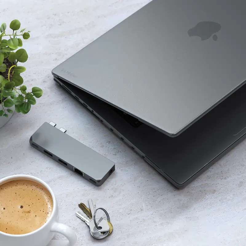 Экологичный жесткий чехол для MacBook Pro