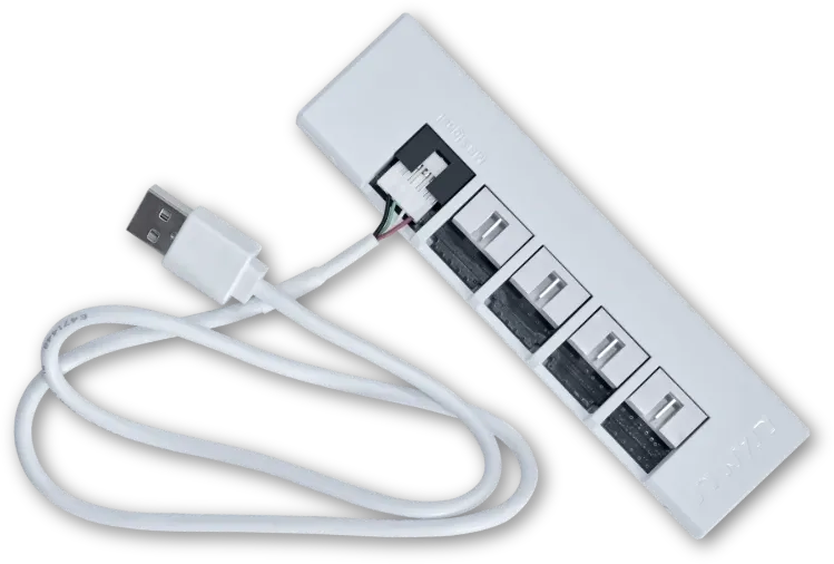 В комплект входят два USB-кабеля для гибкой маршрутизации.