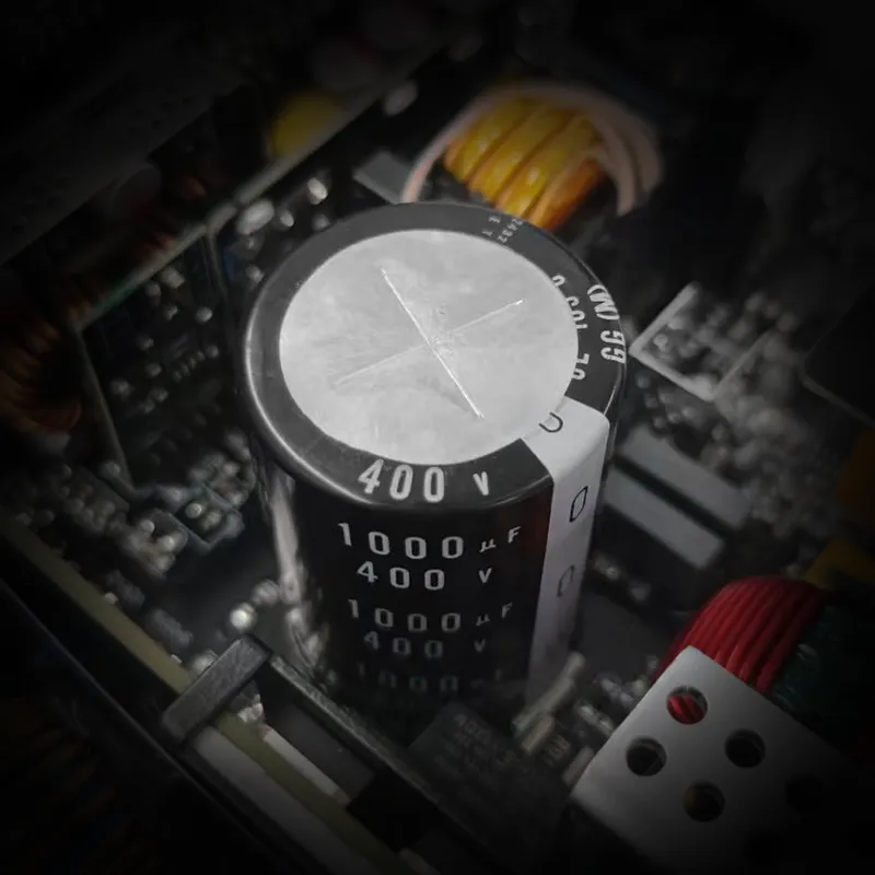 ВЫСОКОКАЧЕСТВЕННЫЕ ЯПОНСКИЕ КОНДЕНСАТОРЫ