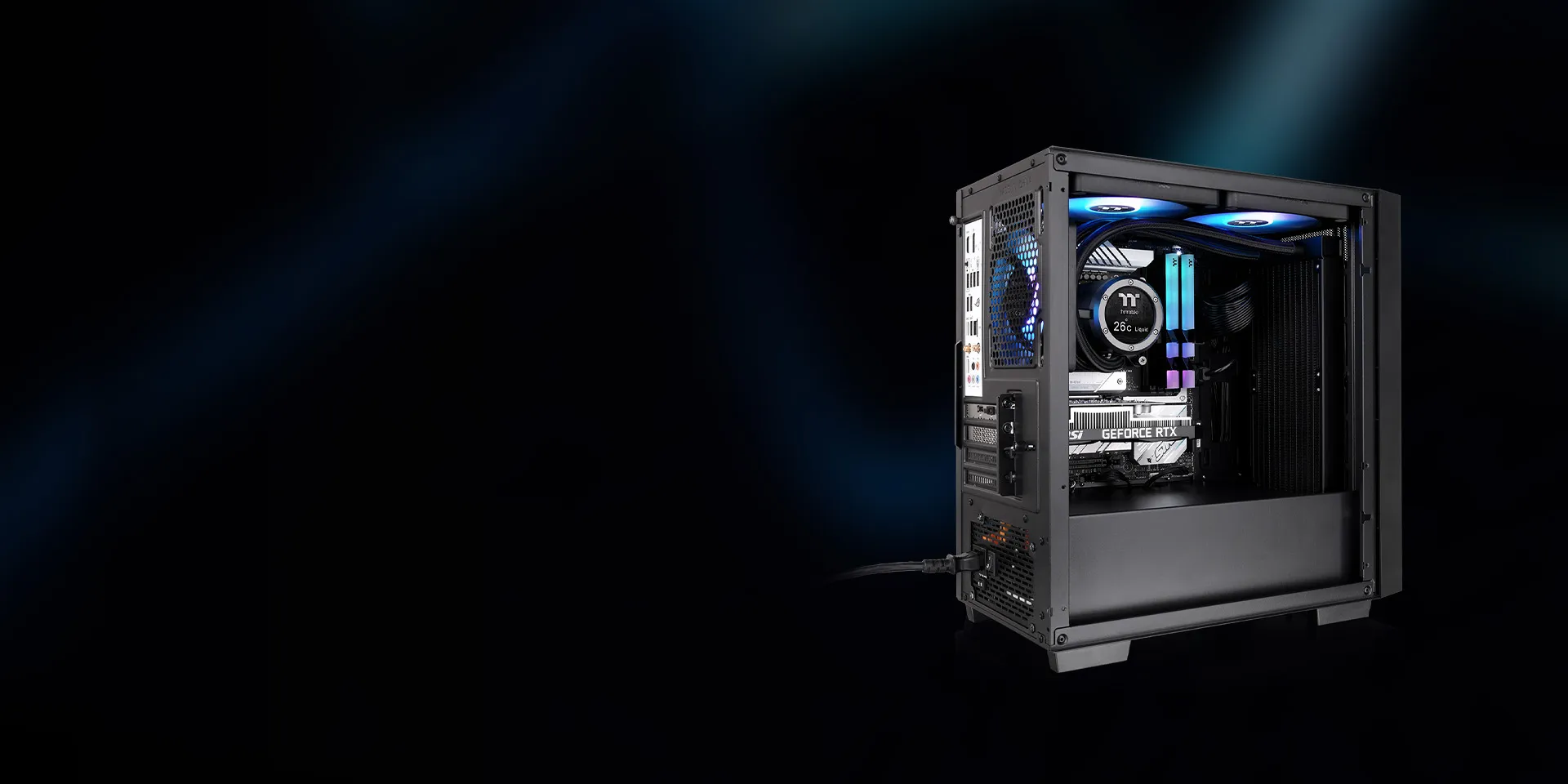 Поддерживает радиатор размером до 280 мм на передней панели.